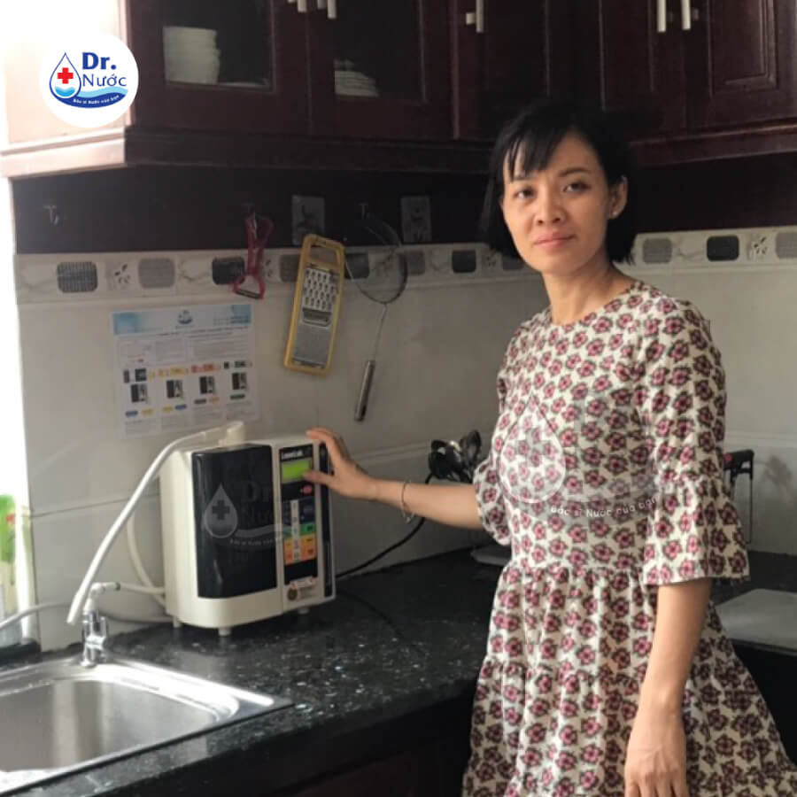 Chị Loan mua máy lọc nước ion kiềm Kangen Enagic LeveLuk SD501 tại Dr.Nước