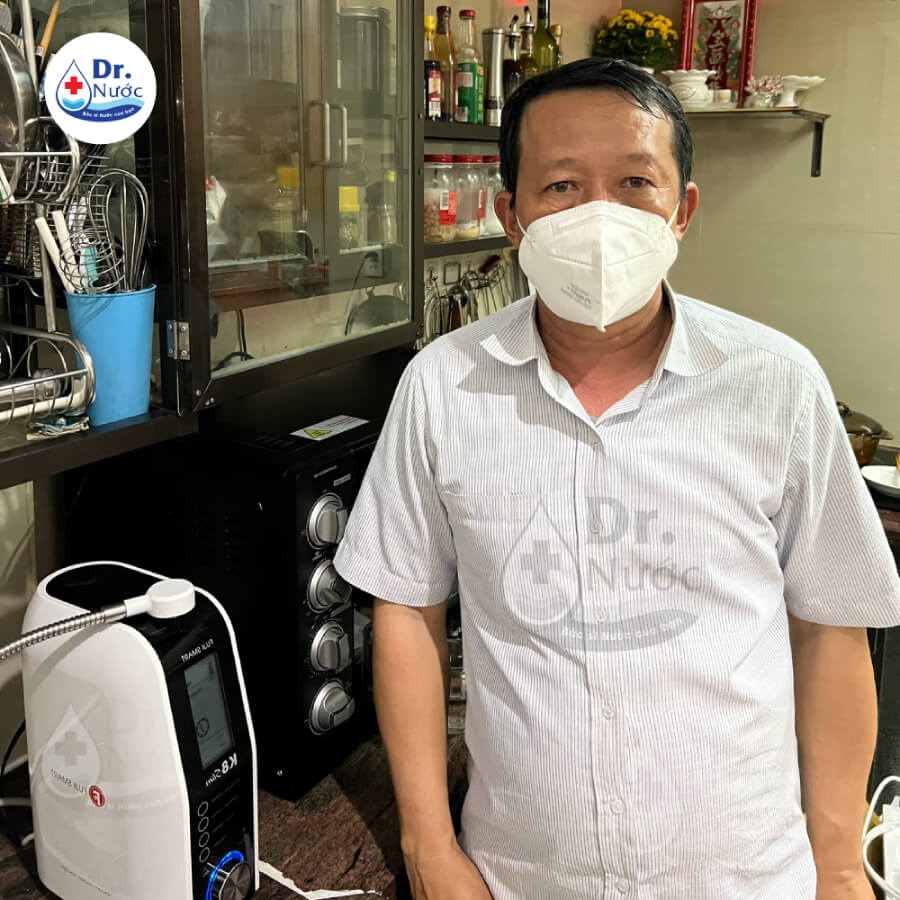 Anh Việt mua máy lọc nước ion kiềm Fuji Smart K8 Slim tại Dr Nước
