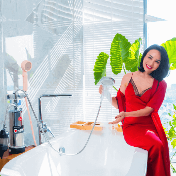 Hoa hậu Ngọc Diễm tin chọn máy tắm Onsen Fuji Smart JP Pro